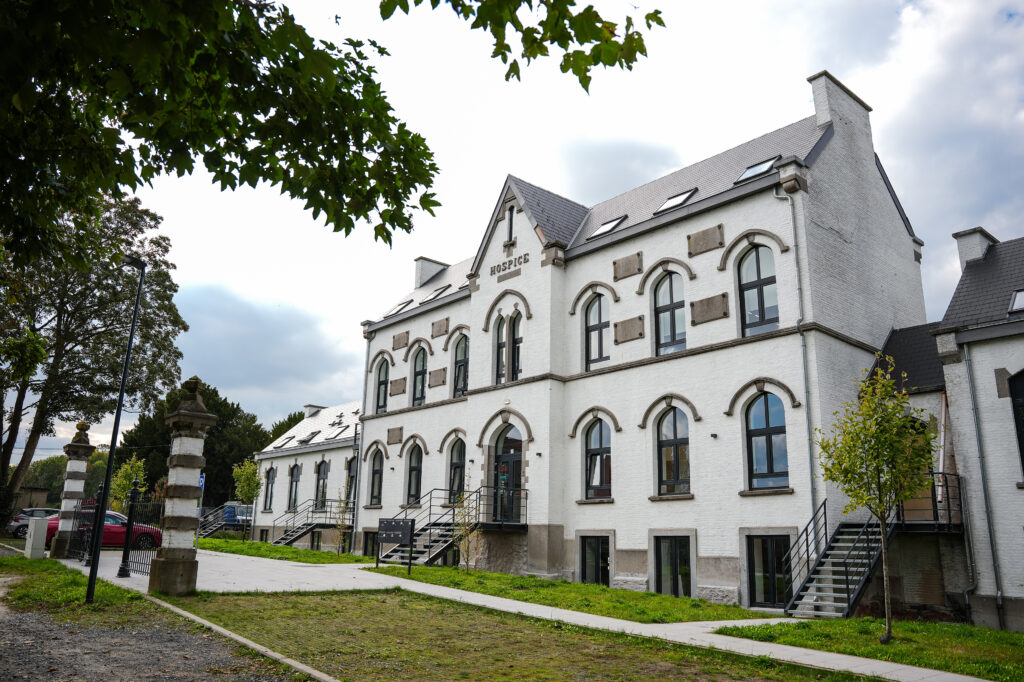 Rénovation de Sainte Philomène à Ecaussinnes -3