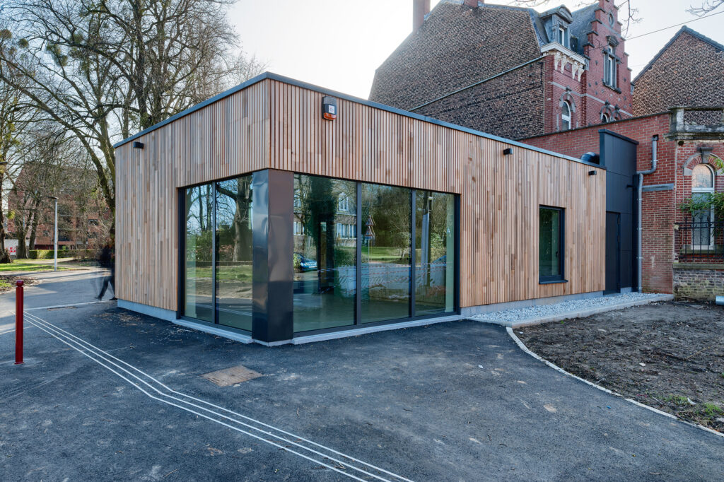 Rénovation de la salle polyvalente d'Auvelais